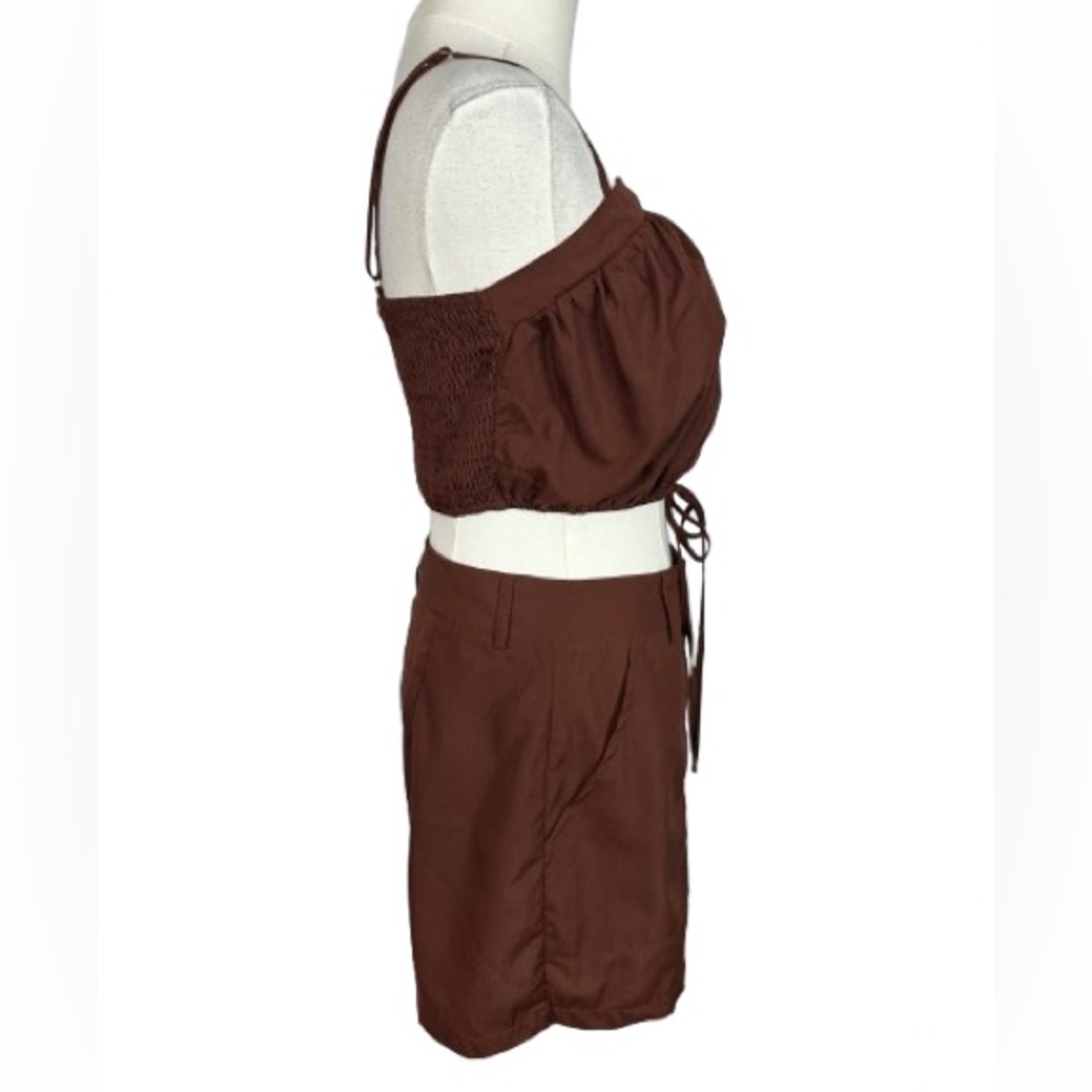 Cupshe Brown Tie-Front Crop Top & Shorts Set - Picture 2 of 6